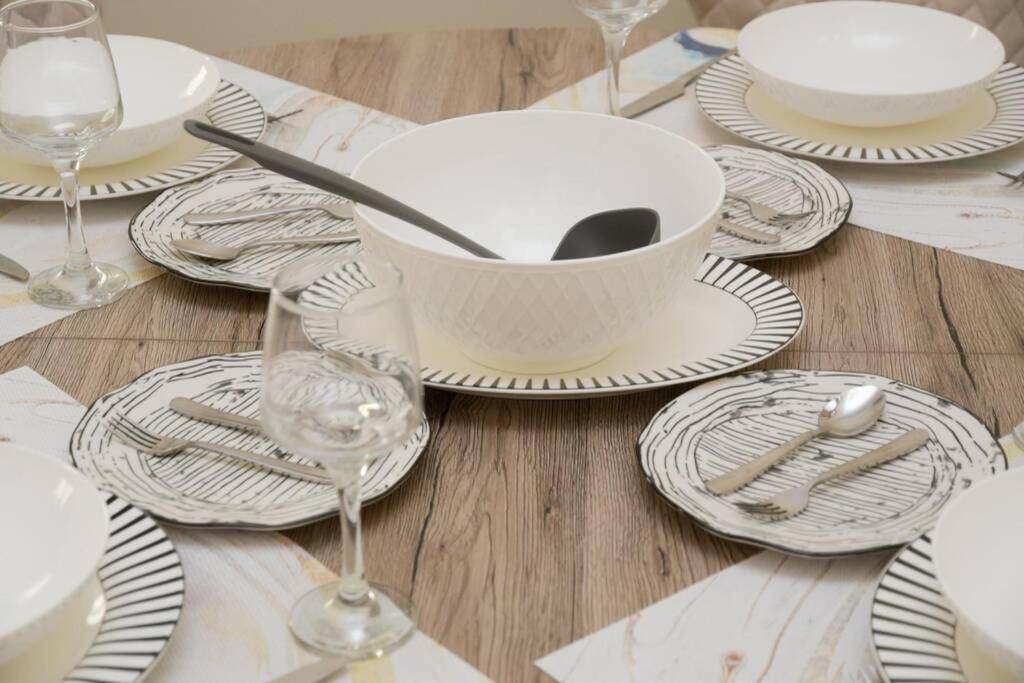 Strata Deluxe Apt. Szaloniki Kültér fotó
